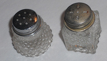 salt shakers